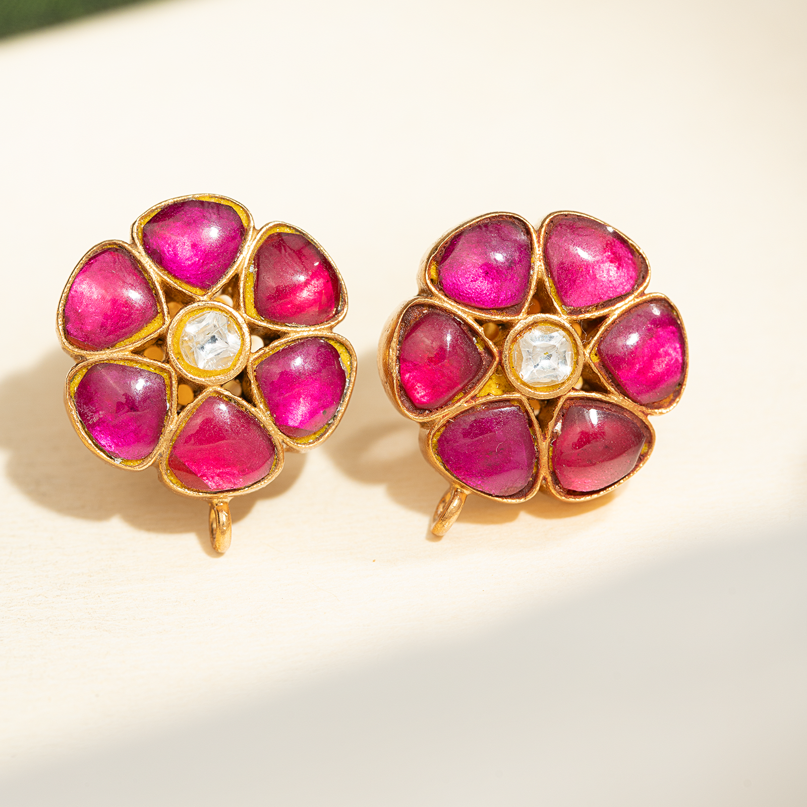Rathnaveni Studs